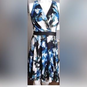 Maggie London dress size 10 NWT